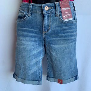 Arizona Jeans Company Bermuda shorts size 0 NWT